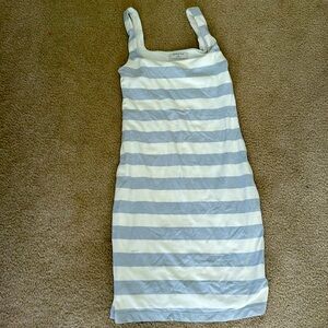 Aritzia Brand (stretch material) beach dress, casual and comfortable